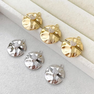 14k Vergoldete Herz-Anhänger mit Zirkonia für DIY Schmuckherstellung 6 Stück