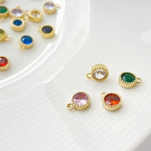 Colgantes redondos chapados en oro 14k con circonitas de colores para joyería DIY