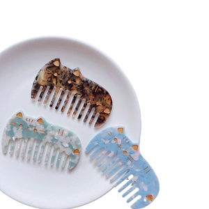 Portable acetate wide-tooth hair comb with cute cat shape in colorful marble textures