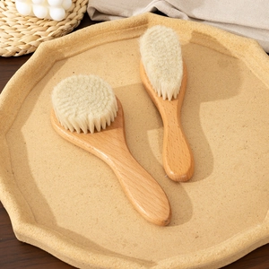 Natural Beech Wood Baby Wool Brush Soft Bristle Infant Scalp Massage Cleaning Hair Brush For Newborns And Toddlers