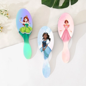 Set mit drei Cartoon-Prinzessin-Massage-Luftkissenbürsten mit antistatischen Borsten