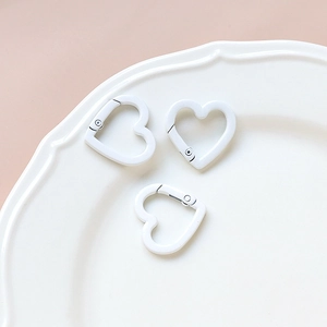 Three white heart-shaped spring ring clasps for DIY jewelry and keychain accessories