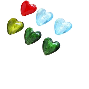 Perline di vetro a cuore fatte a mano con foglia d'oro per gioielli fai da te 6pz