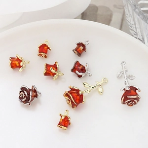 DIY Rosen-Anhänger aus Gold- und Silbermetall mit roter Emaille für Halsketten und Schmuck