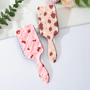 Peigne de Massage à Coussin d'Air Mignon Motif Fraise Brosse à Cheveux Démêlante pour Femmes Filles Outil de Soin du Cuir Chevelu