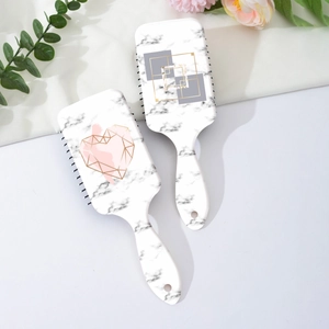 Marble pattern air cushion hairbrush set with geometric heart and square prints