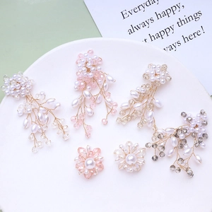 Pendentif en Künstliche Perles de Cristal et Künstliche Perles Fait à la Main Style Branche Tissée en Fil d'Alliage Accessoire de Bijoux DIY