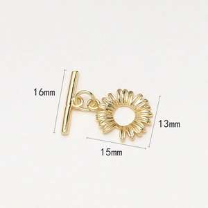 Vue macro du fermoir à bascule OT marguerite plaqué or 18 carats pour bijoux DIY 16mm