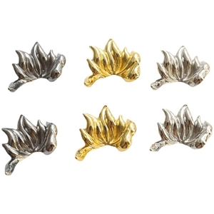 Polished gold and silver flame-shaped metal pendants for DIY jewelry and accessories