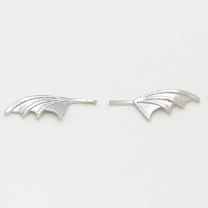Detailed silver-plated metal bat wings components for baroque style DIY jewelry making