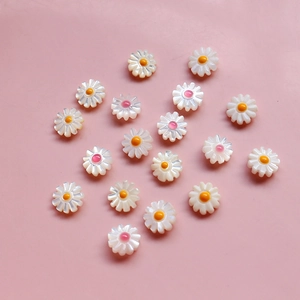 Perles de marguerites en nacre naturelle pour création de bijoux DIY et artisanat