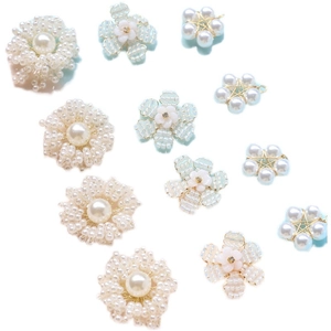 Pendentifs fleurs en perles faits main pour bijoux DIY, boucles et accessoires