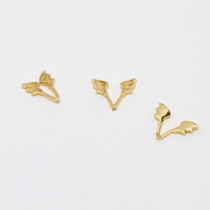 Set of three golden wing-shaped metal jewelry components for DIY baroque pearl accessories