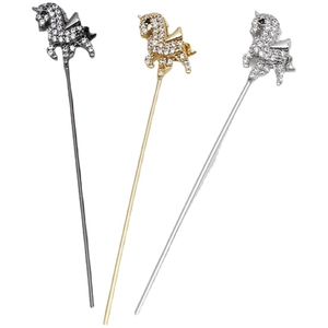 Colgantes de unicornio en oro, plata y metal negro con piedras de circonita incrustadas