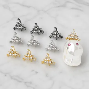 Zircon-studded triangle crown pendants for baroque pearls in gold, silver and black