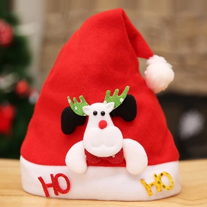 Bonnet de Noël rouge en peluche avec renne en 3D et lettrage HO HO scintillant