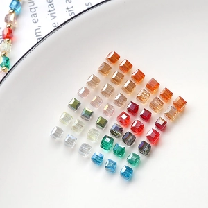 Multi-colored square faceted crystal beads for DIY handmade jewelry necklace making