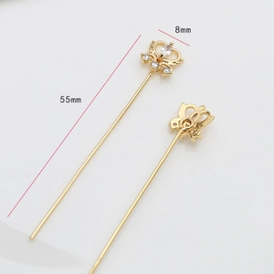 Detailansicht der vergoldeten Schmetterlingskrone-Pins mit Zirkon, 55mm Länge für Schmuck
