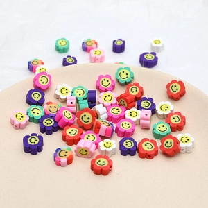 Perles de fleurs souriantes colorées en pâte polymère pour fabrication de bijoux DIY