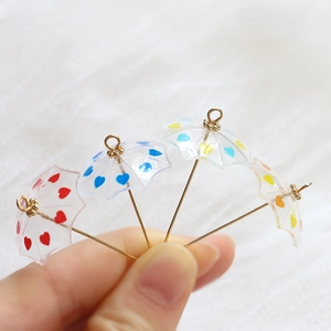 Mini resin umbrella charms with colorful hearts and gold handles for DIY jewelry making