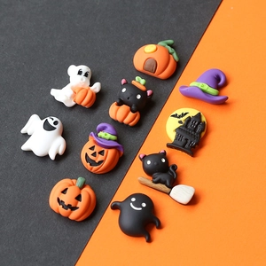 Ciondoli in resina di Halloween con zucche fantasmi e cappelli da strega per il fai-da-te