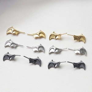 Gold plated bat wing jewelry findings for Baroque pearl earring making DIY