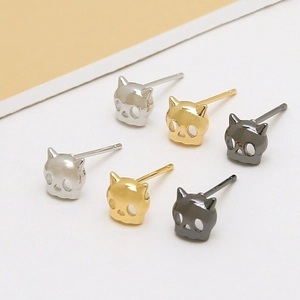 Gothic Copper Gold Plated Cat Skull Stud Earrings For Women Punk Little Devil Ghost Mask Earrings Jewelry Accessory