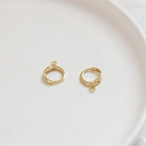 Crochets de boucles d'oreilles dorés 14k en forme de D avec petit anneau pour bijoux DIY