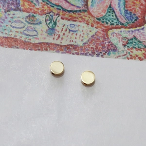 Perles d'espacement rondes plaquées or 14k avec trou pour bijoux faits à la main