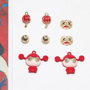 Amuletos tradicionales del Año Nuevo Chino en aleación con león y linterna roja