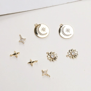 Goldene Globus und Stern Anhänger mit weißen Zirkonia Steinen für DIY Halsketten und Armbänder