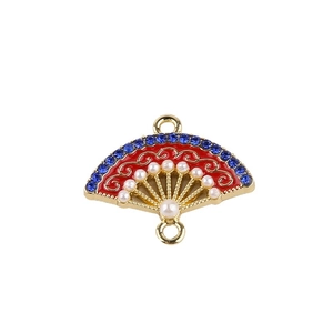 Pendentif éventail de style chinois en émail rouge avec perles et strass bleus