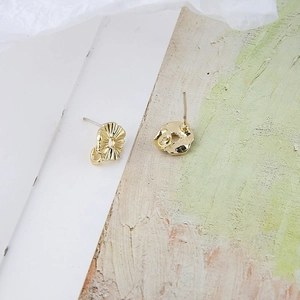 Pendientes dorados en forma de flor con anillo colgante para creación de joyería DIY