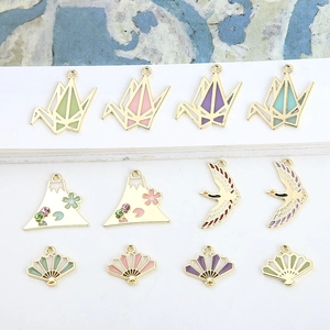 Legierung Emaille Tropföl Origami Papierkranich Fächer Fuji Berg Charms Für DIY Ohrringe Halskette Schmuckherstellung Anhänger