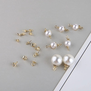 DIY Schmuckzubehör mit 18K vergoldeten Blumenkappen und weißen Tropfenperlen