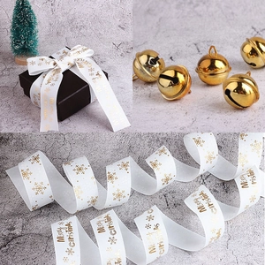 Nastro in Grosgrain Bianco di Natale Con Motivo Fiocco di Neve Merry Christmas Oro Campanello Dorato Decorazione Regalo DIY