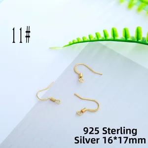 Detail van 18K vergulde oorhaken met 925 keurmerk voor DIY-sieraden maken formaat 16x17mm