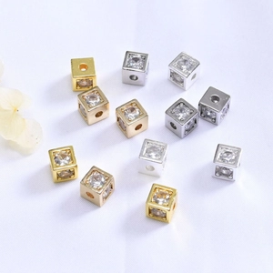 Cuentas espaciadoras cuadradas bañadas en oro 14K con circonitas para joyería DIY