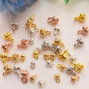 14k goldplattierte Perlenanhänger mit vertikalen Streifen in Gold Silber und Roségold