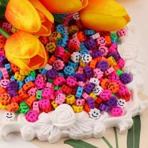 Perles fleurs colorées en pâte polymère avec smileys étoiles pour création bijoux