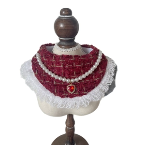 Elegante collare in tweed rosso vino per animali con pizzo, perle e cuore per cani