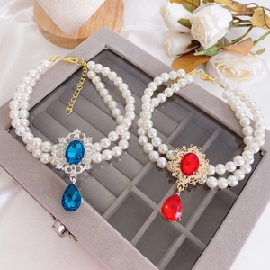Luxury double-layer pearl pet necklace with heart gemstone and vintage royal design