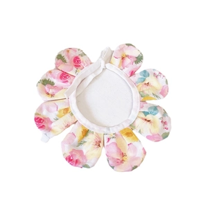Cute sunflower petal shaped pet collar with pink floral cotton pattern and adjustable white tie