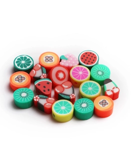 Perles de fruits assorties en pâte polymère pour bijoux DIY avec trous pré-percés