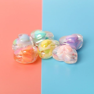 Bunte Acryl-Herzperlen mit irisierendem Finish für DIY-Schmuck und Armbandherstellung