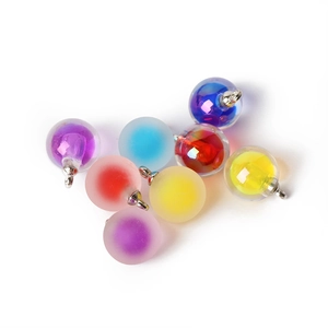 Pendentifs en perles acryliques dépolies colorées pour bijoux DIY et bracelets