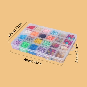 DIY-Schmuckset mit bunten Fimo-Scheiben und Buchstabenperlen im 24-Gitter-Organizer