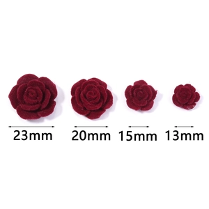 Cabochon di rose in velluto rosso scuro in quattro dimensioni per gioielli fai da te