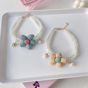 Dual-layer pearl pet necklace with fabric sun flower and adjustable gold clasp
