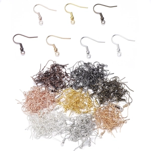 Crochets d'oreilles DIY assortis en diverses finitions métalliques or et argent